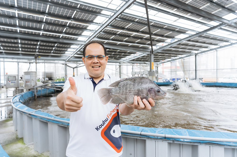 雲林口湖漁類生產合作社總經理，有「鯛魚王子」之稱的王益豐。